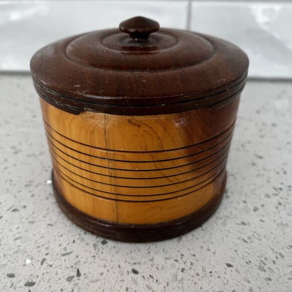 Vintage Hand Turned Wooden Ribbed Trinket Jewelry Box & Lid Handmade 4” READ - Picture 3 of 8
